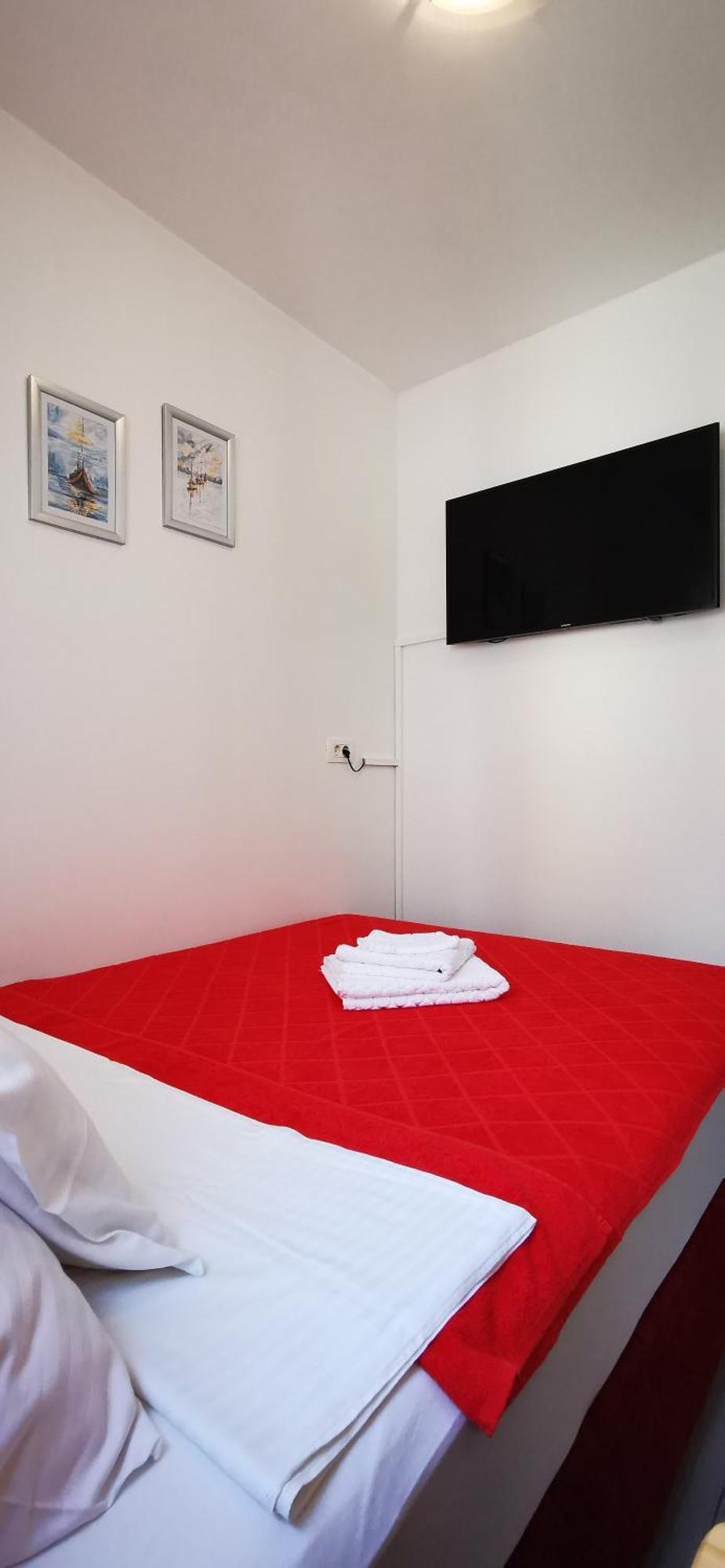 Brand New Apartment *